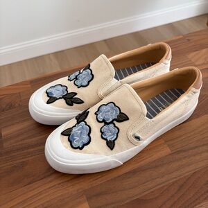 Keds Cream Sneakers with Blue Floral embroidered flowers